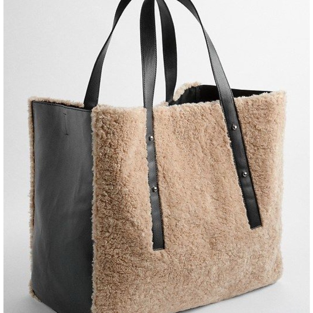 NWOT Gap Sherpa & Vegan Leather Large Open Top Tote